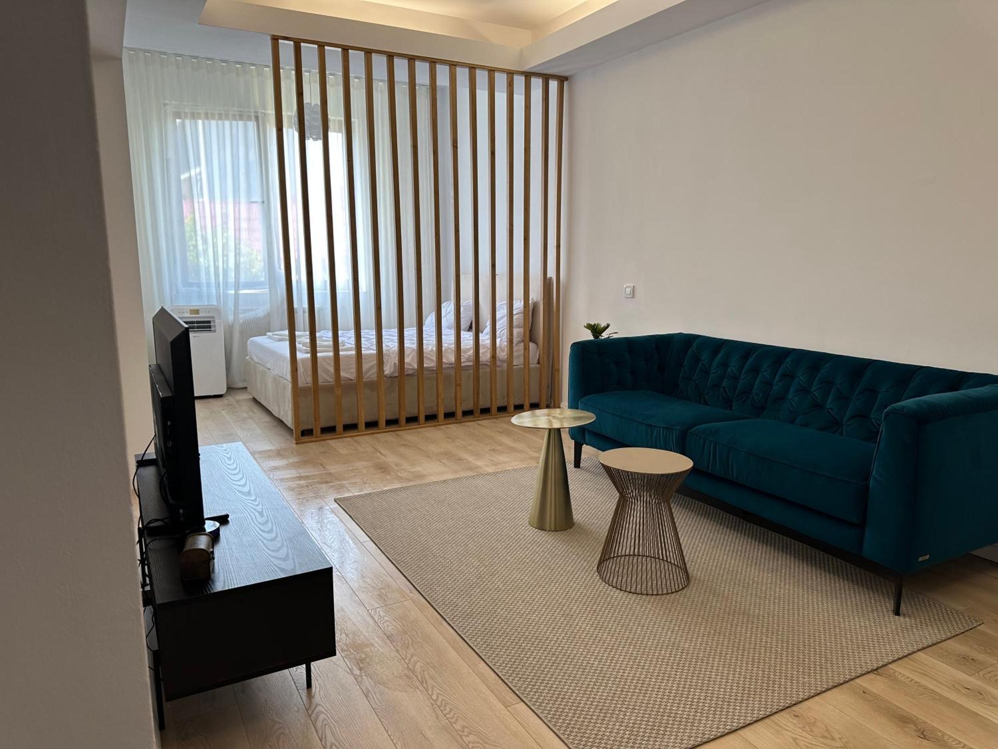 بوخارست North Area Lake View Studio المظهر الخارجي الصورة
